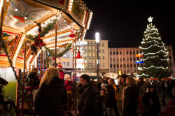 Weihnachten, Winter, Winterzauber, Weihnachtsmarkt, Märchenweihnachtsmarkt, Kassel, Lichter, Advent, Glühwein, Weihnachtsmann, Stand