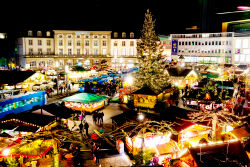 Märchenweihnachtsmarkt, Weihnachtsmarkt, Weihnachten, Märcheneisrutsche, Kasseler Innenstadt