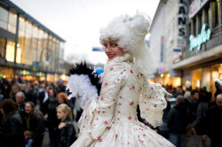 Feste, Feiern, Casseler Freyheit, Straßenkunst, Kostüme, Stadtfest, Stelzenläufer, Puppenspieler